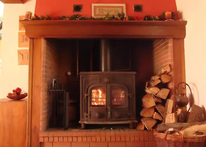 La Maison Famille Alojamento de Acomodação e Pequeno-almoço 3*