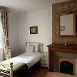 Couette-café La Maison Famille 3*