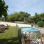 Bed & Breakfast La Maison Famille 3*