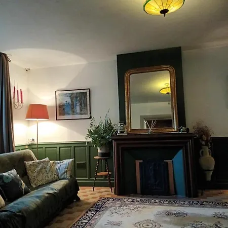 Bed & Breakfast La Maison Famille *