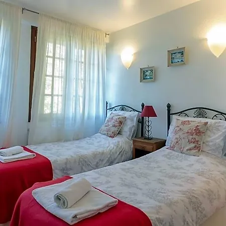 La Maison Famille Bed and Breakfast Durban-sur-Arize