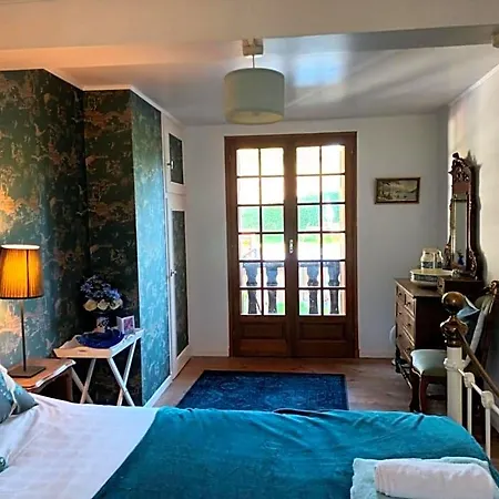 La Maison Famille Couette-café Durban-sur-Arize